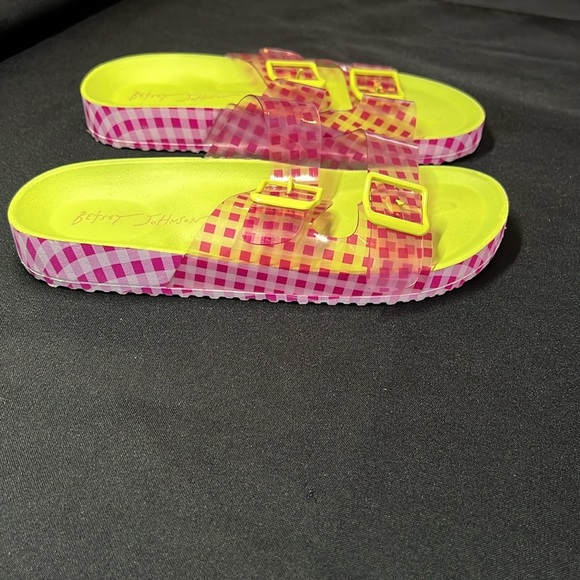 Betsy Johnson checkers sandals size 8 EUC - Picture 2 of 8
